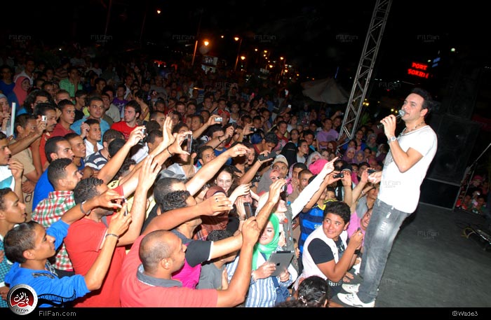 مصطفى قمر يشعل بورتو السخنة