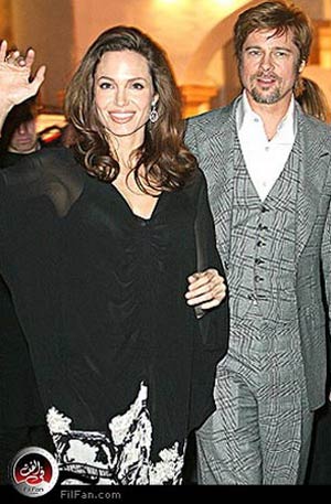 براد بيت مع أنجلينا جولي في حفل توزيع الجوائز يوم السبت الماضي