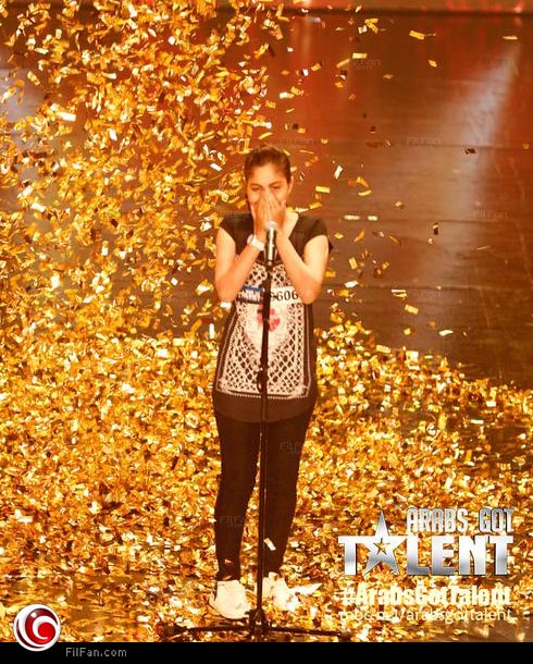 المتسابقة &quot;ياسمينا&quot; بعد تأهلها للمرحلة النصف نهائية من &quot;Arabs Got Talent&quot;