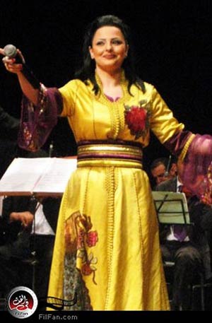 ديانا كرازون تغني في مهرجان الموسيقى العربية بالدار البيضاء