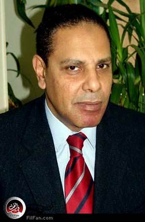 علاء الأسواني