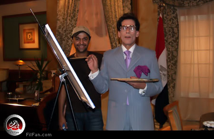 محمود عزب يقدم شخصية فاروق حسني وزير الثقافة