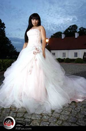 جليلة فى لقطة من كليب &quot;بضحك أوي&quot;