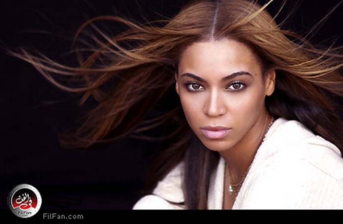 بيونسيه نوليس