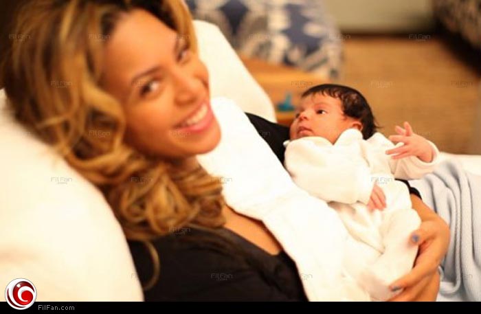 بيونسيه مع إبنتها