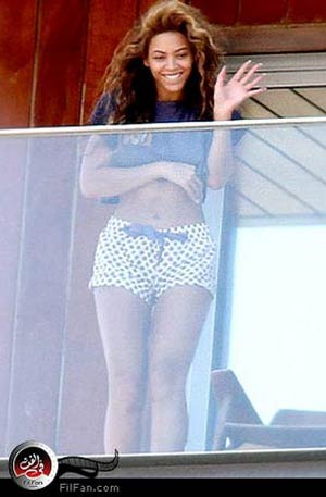 بيونسيه بملابس النوم