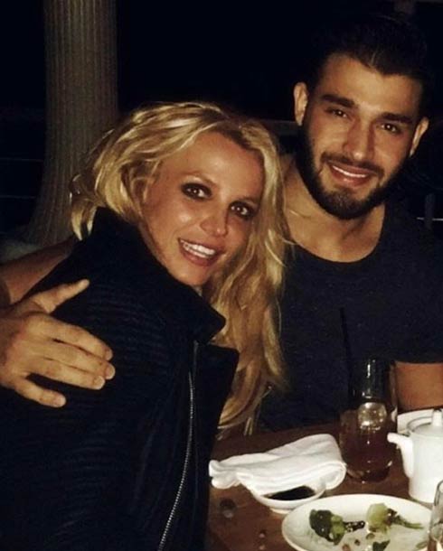 برتني سبيرز وحبيبها الجديد