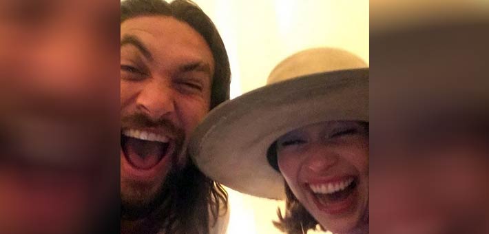 إميليا كلارك وجايسون موموا