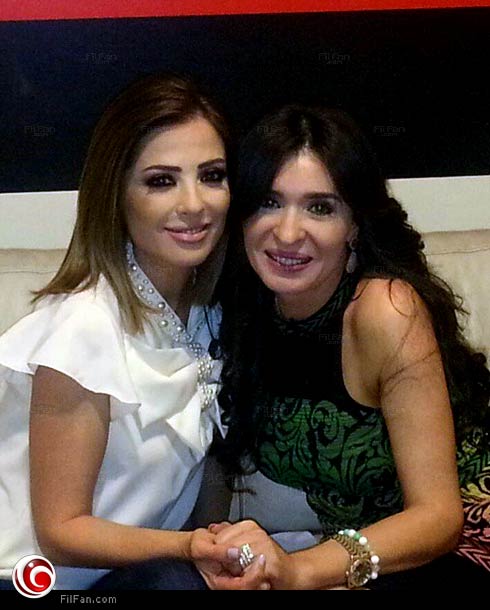 دينا مع وفاء الكيلاني