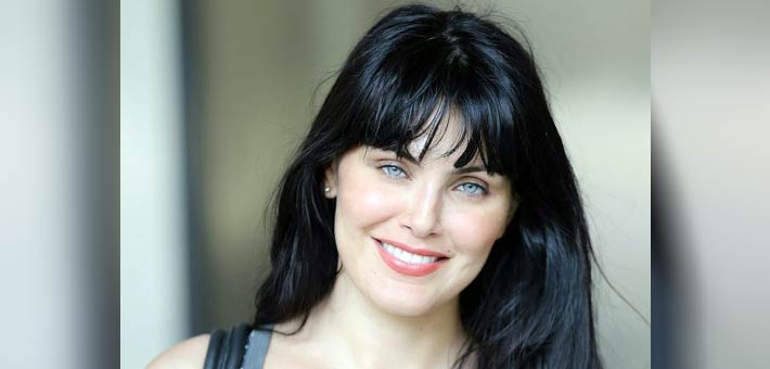 الفنانة التونسية دارين حداد