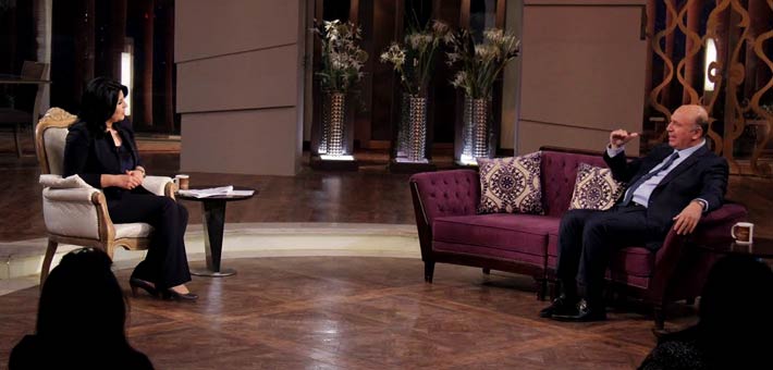 أحمد هيكل مع الاعلامية منى الشاذلي