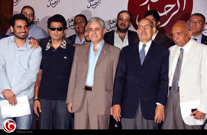 النبوي بجانب حمدين والبرادعي