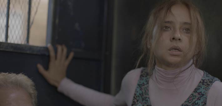 نيللي كريم في فيلم اشتباك