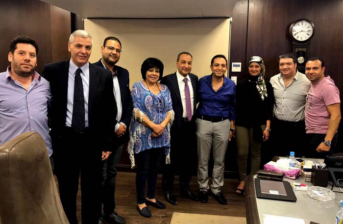 إسعاد يونس تتعاقد على موسم جديد لبرنامجها "صاحبة السعادة"