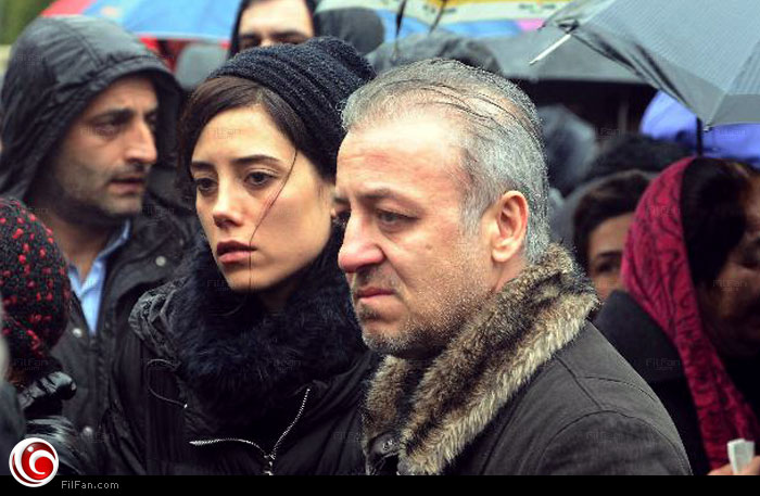 أكثر من نجم حرصوا على المشاركة بالجنازة