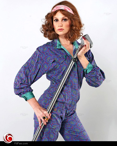 فرح زينب عبد الله في دور مطربة 