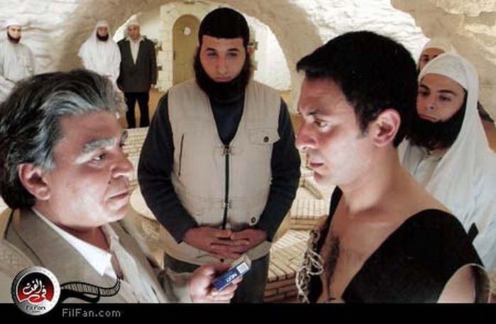 فتحى عبد الوهاب ومحمود الجندي في فيلم &quot;كبارية&quot;