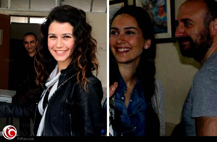 هاليت أرجنتش وزوجته وبيرين سات أثناء مشاركتهم في الانتخابات البرلمانية التركية