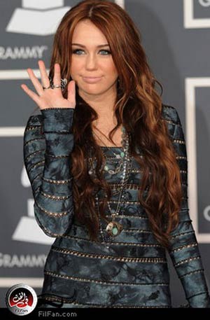 سايرس تودع الغناء لفترة وتركز في التمثيل