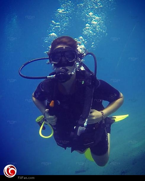 هنا شيحة بلبس الغطس