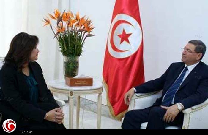 هند صبري بصحبة رئيس الحكومة التونسي