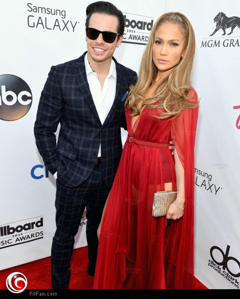 جينفر لوبيز مع كاسبر سمارت