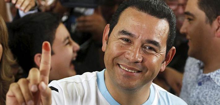 جيمي موراليس يفوز برئاسة جواتيمالا 