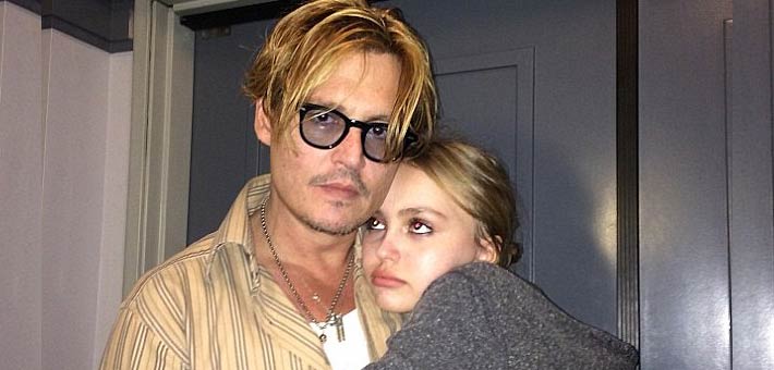 جوني ديب مع ابنته ليلي