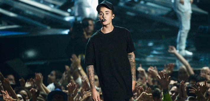 جستن بيبر في حفل MTV للفيديو كليب 2015