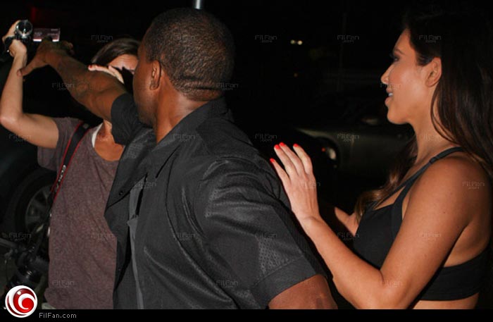 كانيي ويست يضرب مصور بسبب كيم كاردشيان