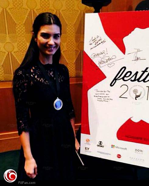 &quot;لميس&quot; التركية أثناء استعداتها لحفل &quot;إيمي&quot;