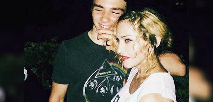 مادونا في الحفل