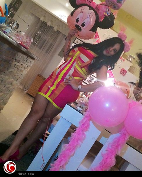 مروة نصر أثناء احتفالها بعيد ميلاد ابنتها