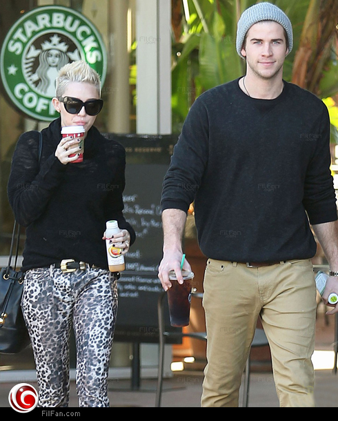 مايلي وخطيبها السابق