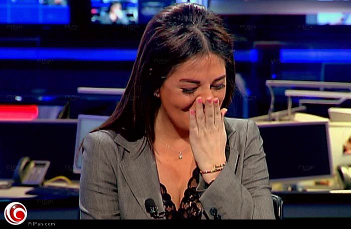 المذيعة اللبنانية منى صليبا