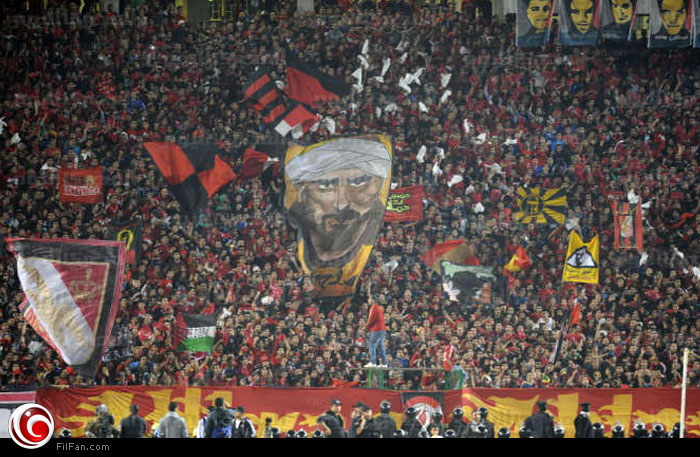 الأولتراس في مباراة الأهلي والصفاقسي