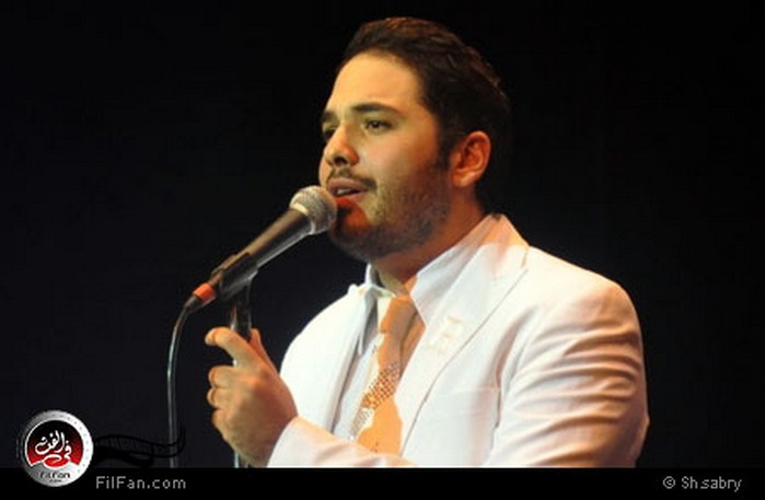 رامي عياش أثناء الحفل 