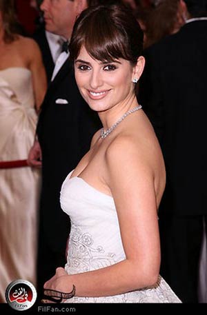 النجمة الإسبانية الحاصلة على جائزة الأوسكار 2009 بينولوبي كروز