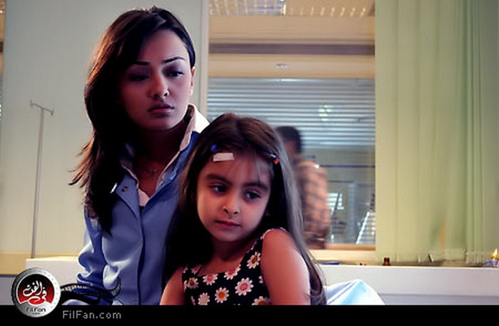 الفنانة راندا البحيري في &quot;لحظات حرجة&quot;