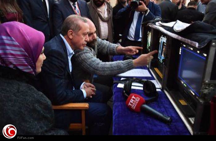 أردوغان وحرمه في موقع تصوير مسلسل Filinta
