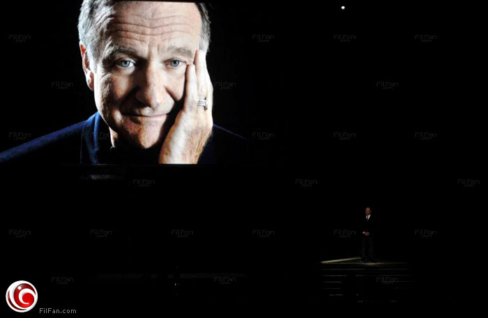 بيلي كريستال يودع روبن ويليامز في حفل جوائز &quot;إيمي&quot;