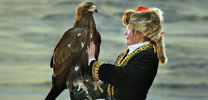 فيلم صائدة النسور