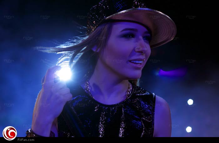 ساندي في حفل الجامعة الروسية