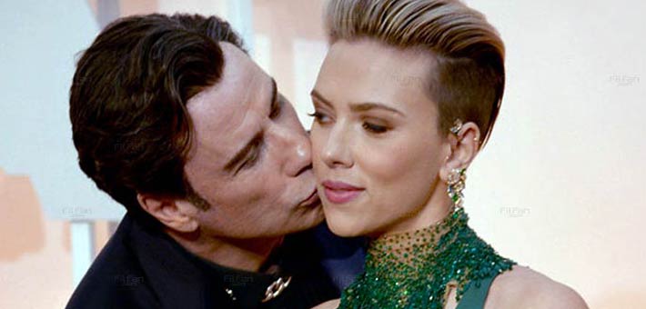 قبلة ترافولتا لسكارليت جوهانسون 