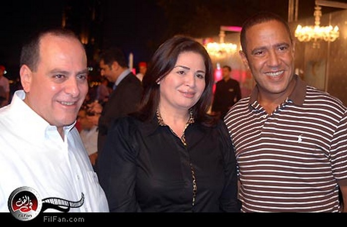 إلهام شاهين وأشرف عبد الباقي والمنتج صادق الصباح