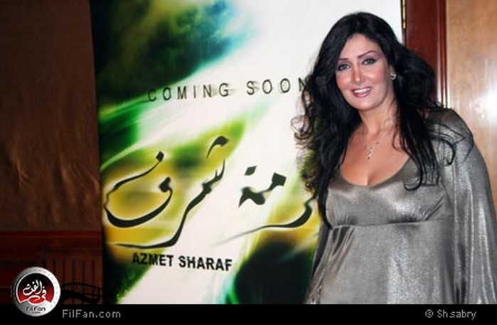 غادة عبد الرازق في العرض الخاص لفيلم &quot;أزمة شرف&quot;