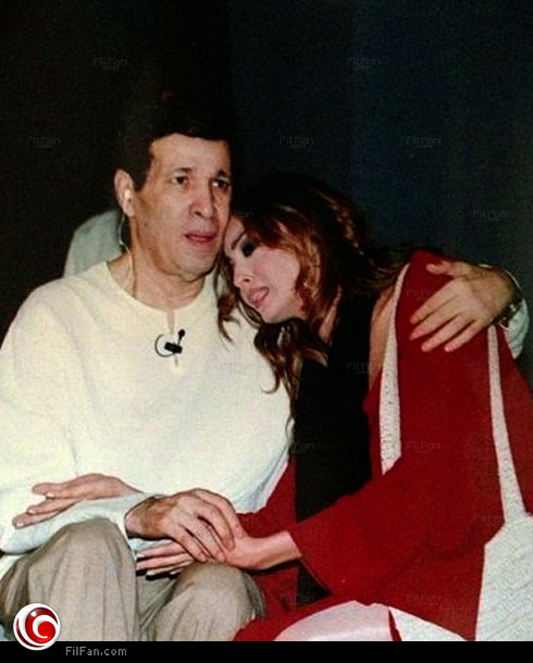 بشرى مع سعيد صالح في مسرحية &quot;قاعدين ليه&quot;