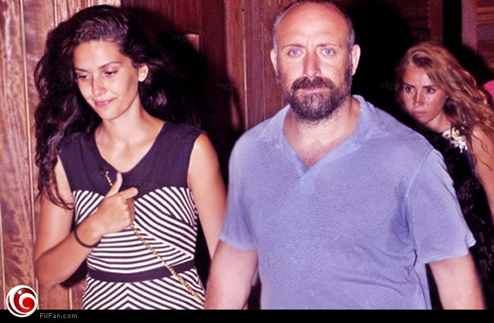 هاليت أرجنتش مع زوجته  بيرجوزار كوريل