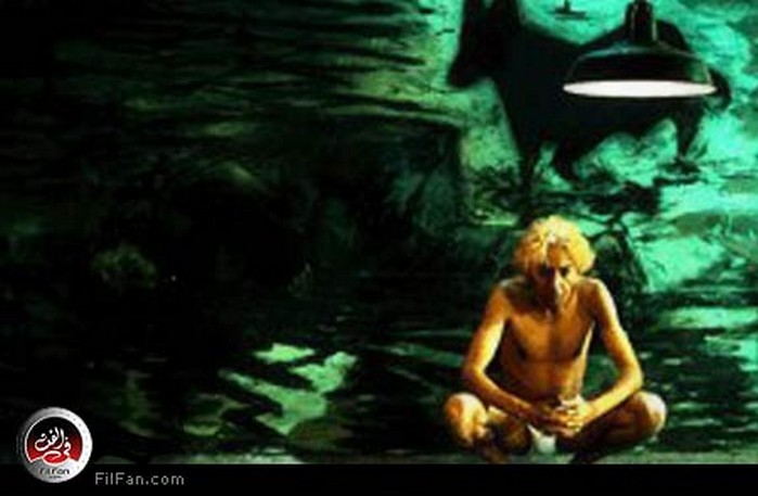 مشهد من فيلم &quot;الرجل الذي باع العالم&quot;