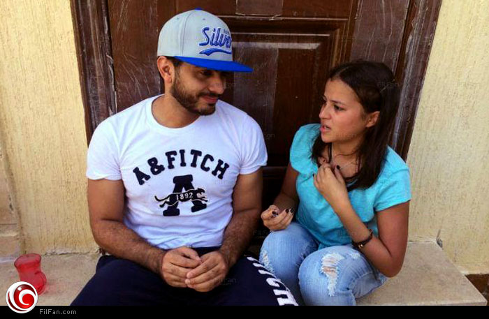 تامر حسني يستقبل هاجر بعد أن هددت بالانتحار أمام بيته